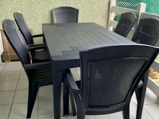Pavillon A 400m De La Avec Piscine *